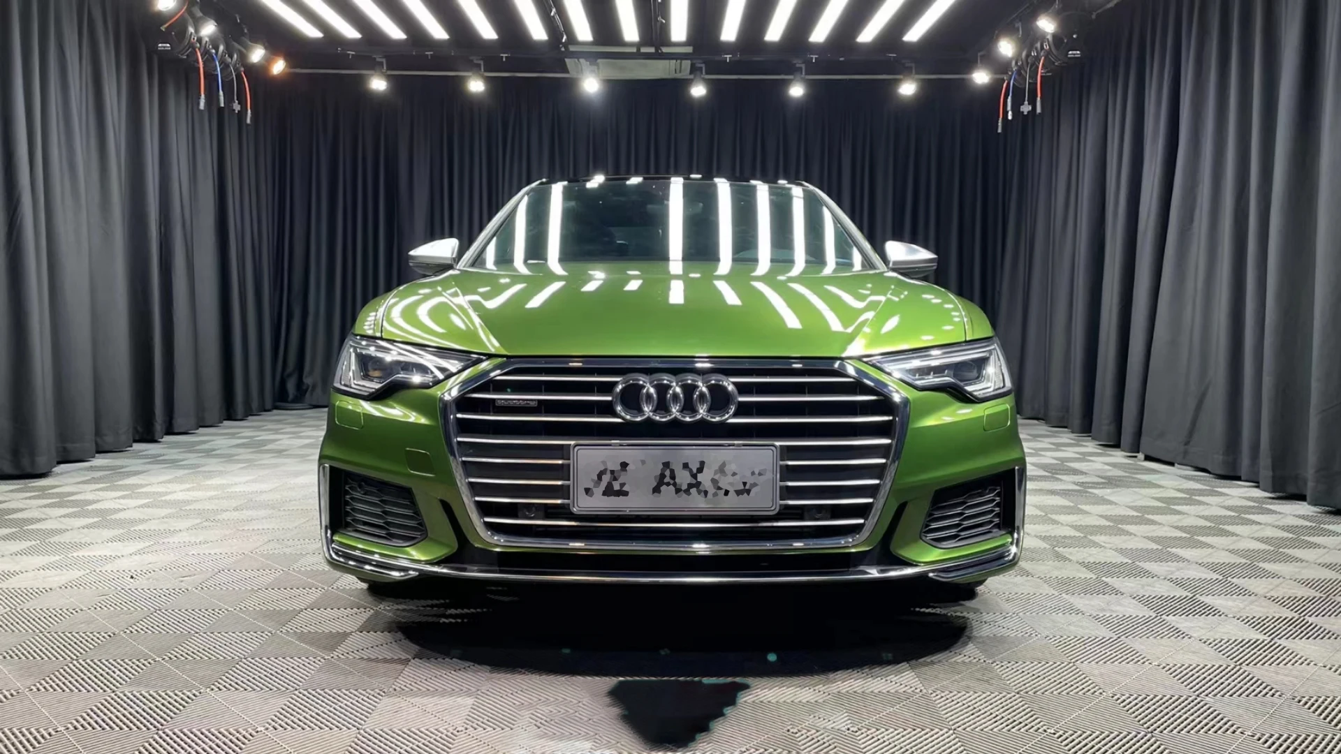 Mamba Green Super Glossy Metallic Vehicle Vinyl Wrap Colors For Car 1.52*17M