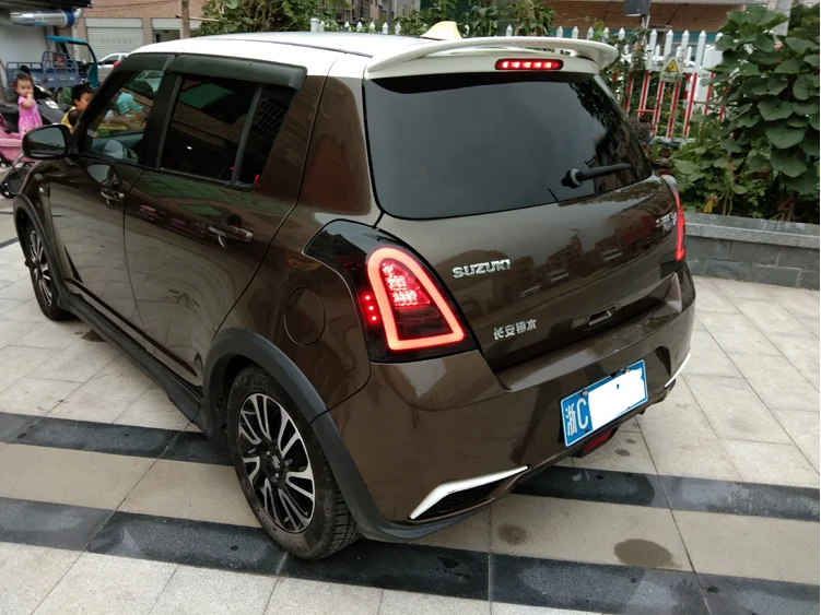 AKD Car Model For Swift 2004-2015 LED Dynamic Taillight Rear Fog Lamp Turn Signal Light Highlight Reversing and Brake Assembly