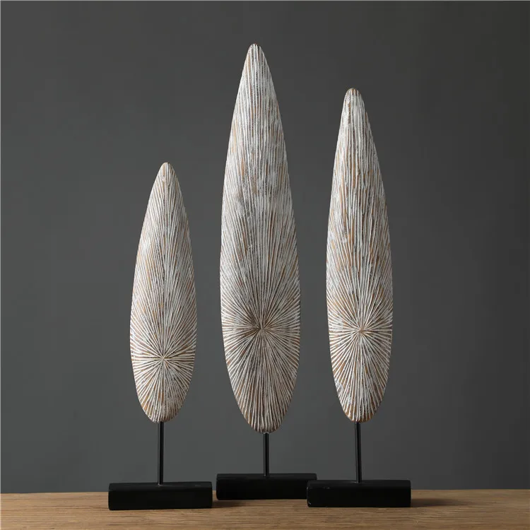 High quality classic resin decor sculptural resin crafts white home decoration for desk living room