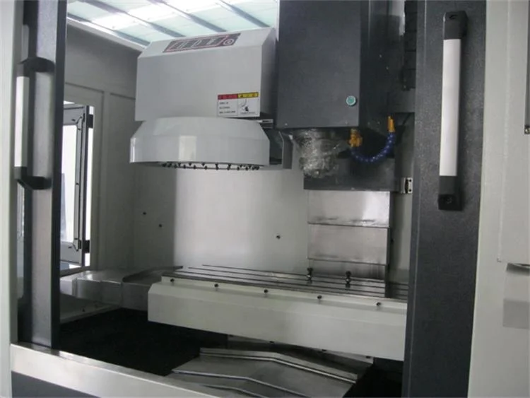 3 axis 4 axis small Fanuc vertical cnc milling machine for sale