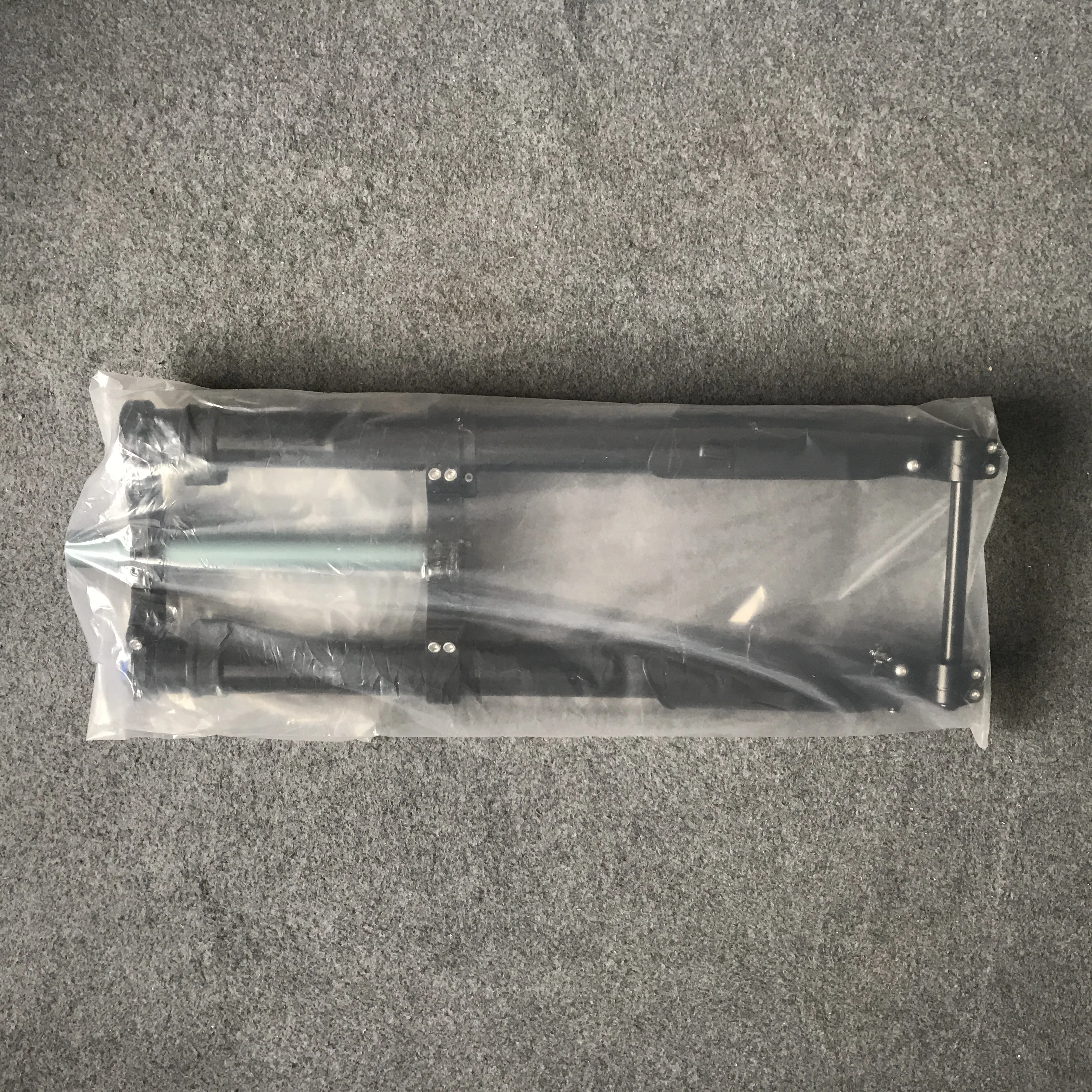 20 inch fat fork and fat wheel 20*4.0 inch thru-axle 135*15/Doodlebike