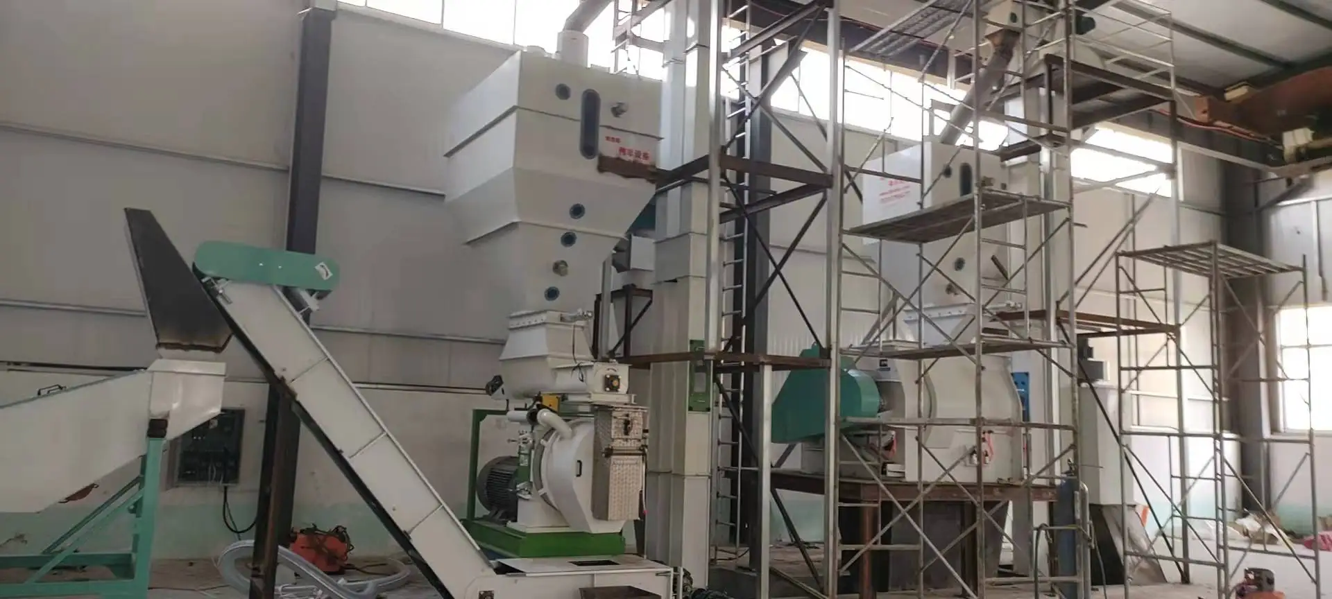 High quality 1000kg/h bentonite cat litter pellet mill cat litter pellet production line