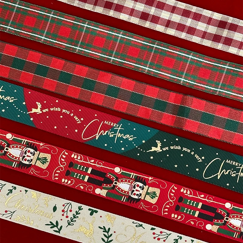 100% polyester red green jumping ribbon Christmas gift wrapping ribbon for Christmas gift decoration Christmas ribbon