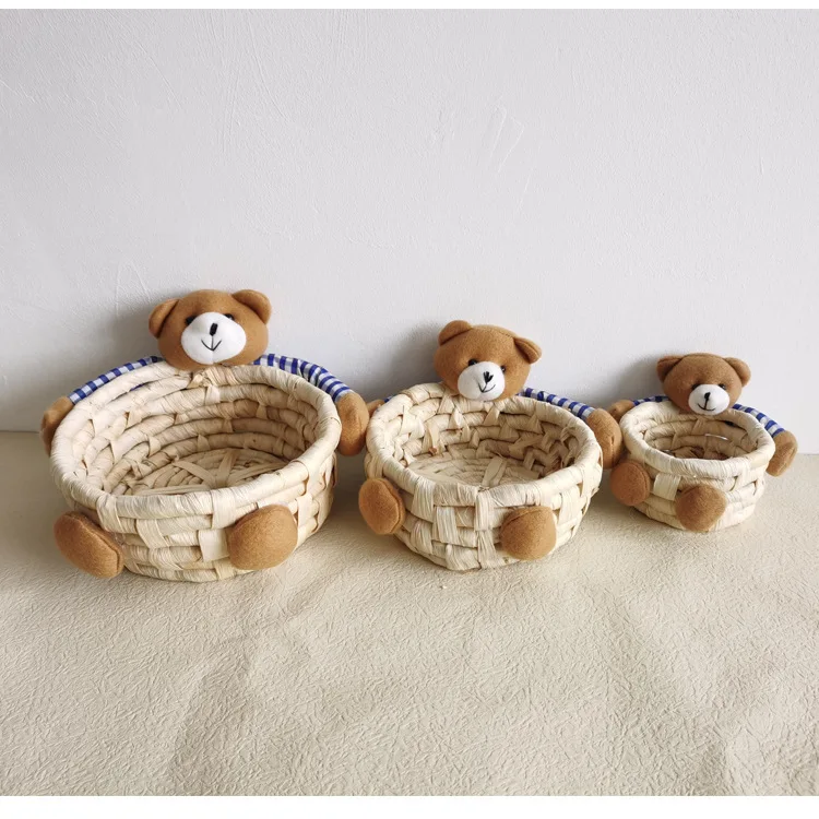 Cute straw corn husk bear storage basket accessories Storage candy sundry storage basket holiday decoration props