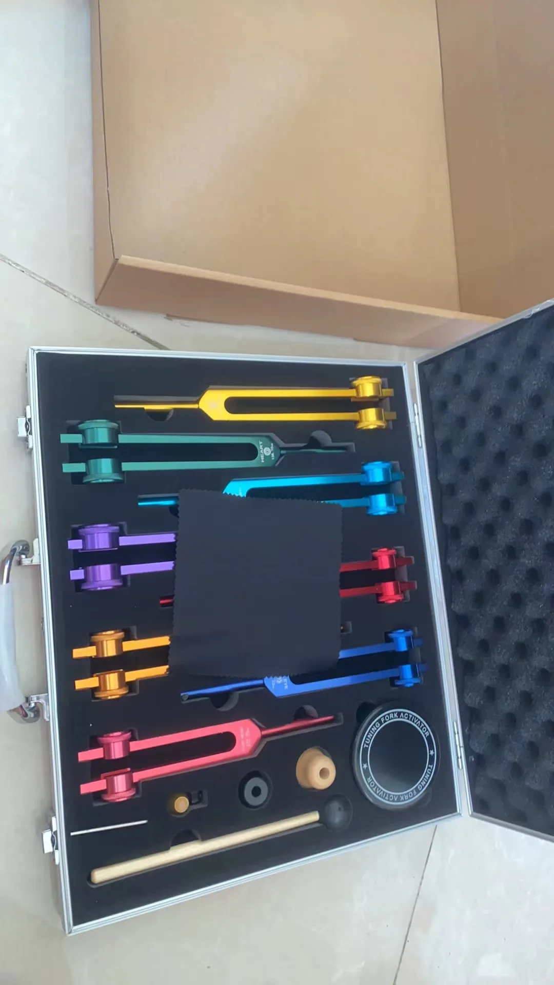 popular 7pcs chakra tuning forks sound healing planet  tuning fork set  customization