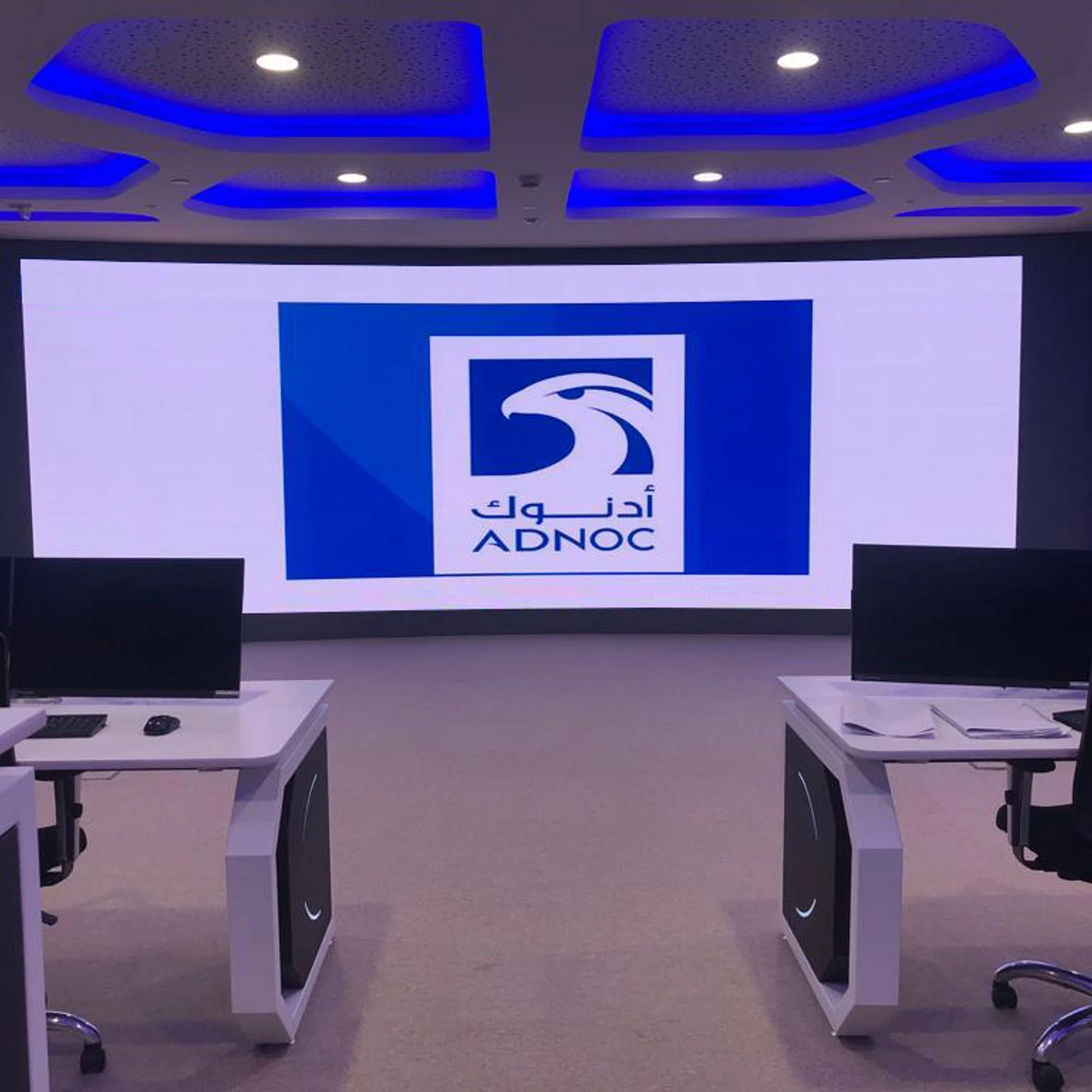 Factory Direct Sales Indoor P2 Led Display Screen High Definition