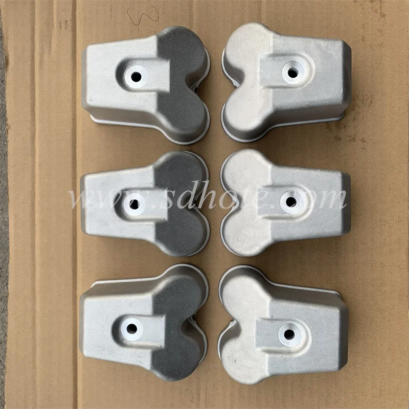 TD2226B Engine Cylinder Head Cover 13053431 12159819 4110001949021 860131897