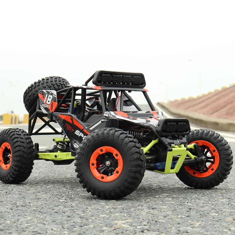 Full-scale four-wheel drive 50km/h power motor off-road high speed remote control car rc car with LED light