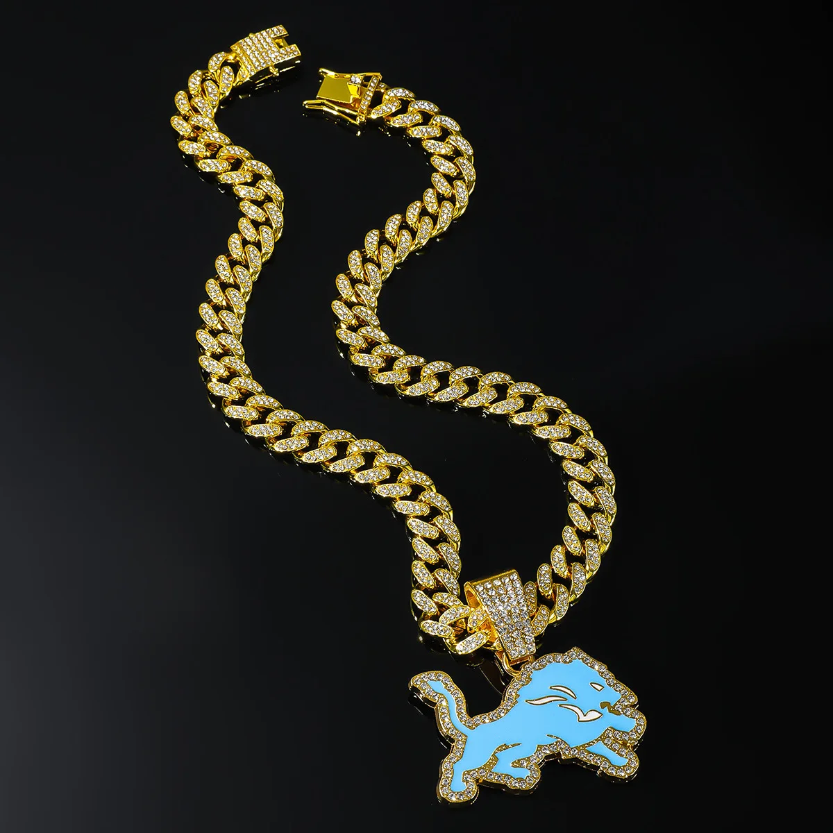 Jewelry Mens  Lion Pendant Necklace, 2.2inch in Size, Silver Plated Shiny CZ Diamonds Necklace