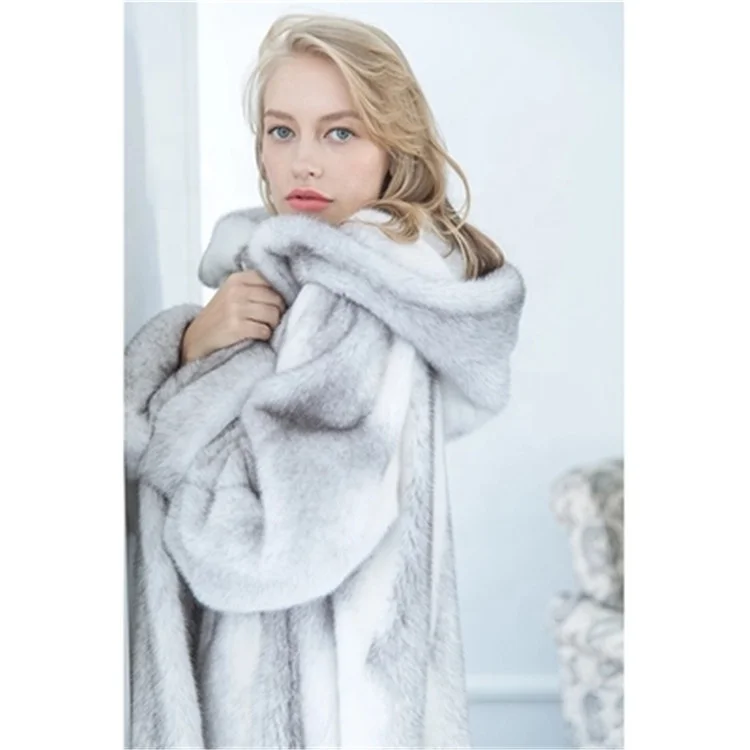 
Hot Sale Europe Design Women Long Coat Hood Genuine Mink Fur Coat 