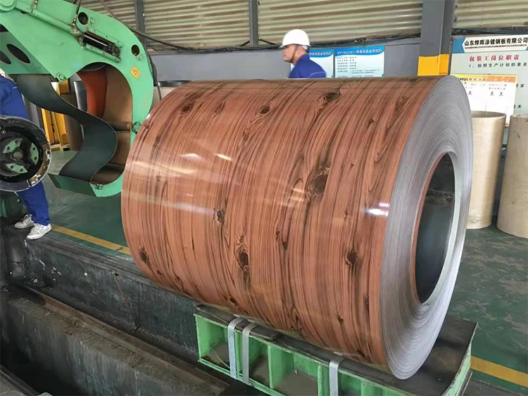 PPGI PPGL Prime Color Coated Steel Coil Strip Prepainted Steel Coil 25/5 um For Roofing Sheet