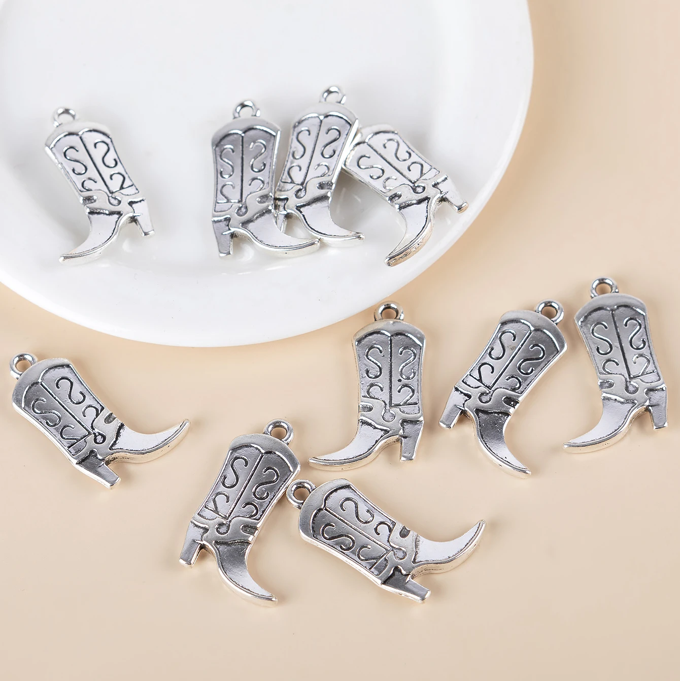 Fashion Cowboy Boots Shoes Antique Silver Charms Pendants For Jewelry Making DIY Handmade Accessories