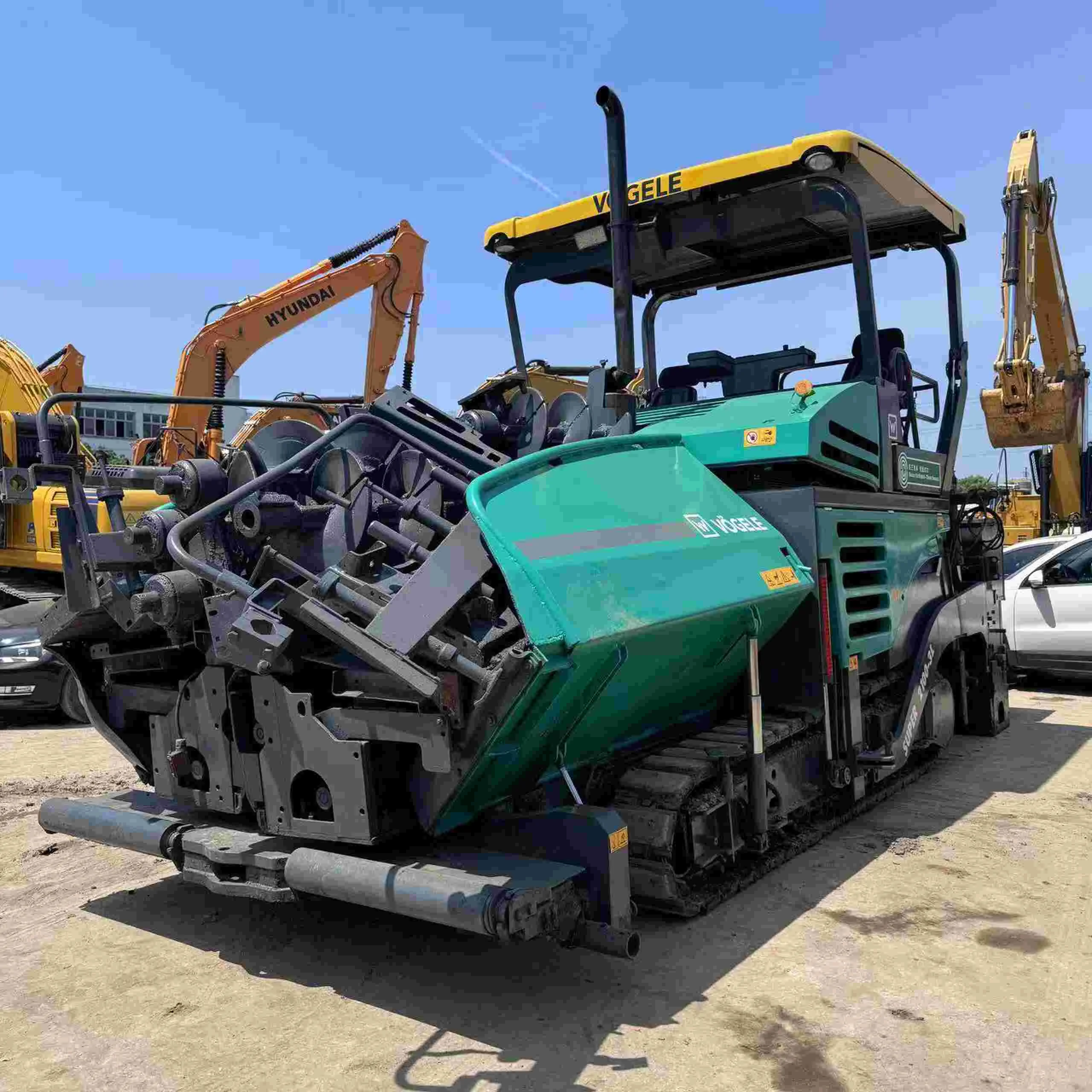 Б/у Vogeles Super 2100-3L Paver-гарантия 12 месяцев 2020 модель
