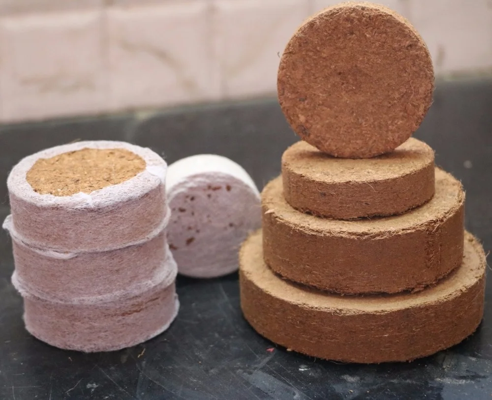 Highly Organic Coco Coir Plugs from India 5kg Block Disc Pellet Soil for Seed Growing and Agriculture Cocopeat
