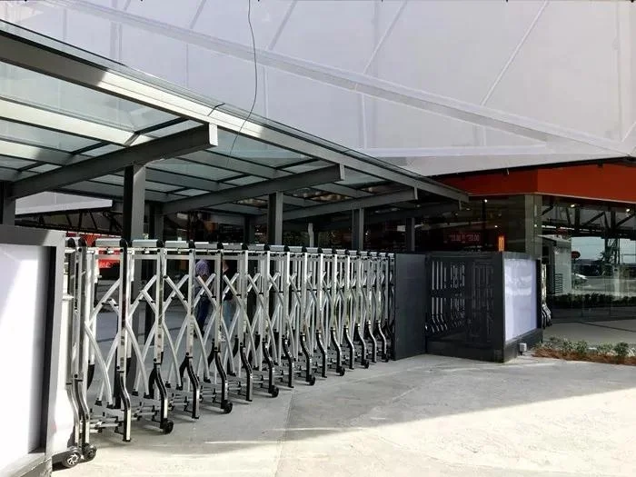 Original Design Aluminium Retractable Gate and Automatic folding gate with Intelligent Self-Align (ISA) Motor