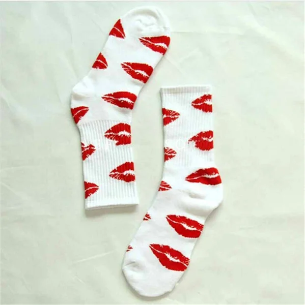 Fashion Cute Long Crew Sock Of Red Lip Kiss Pattern For Men Women Skate Hiphop Fixed Gear Black And Sox