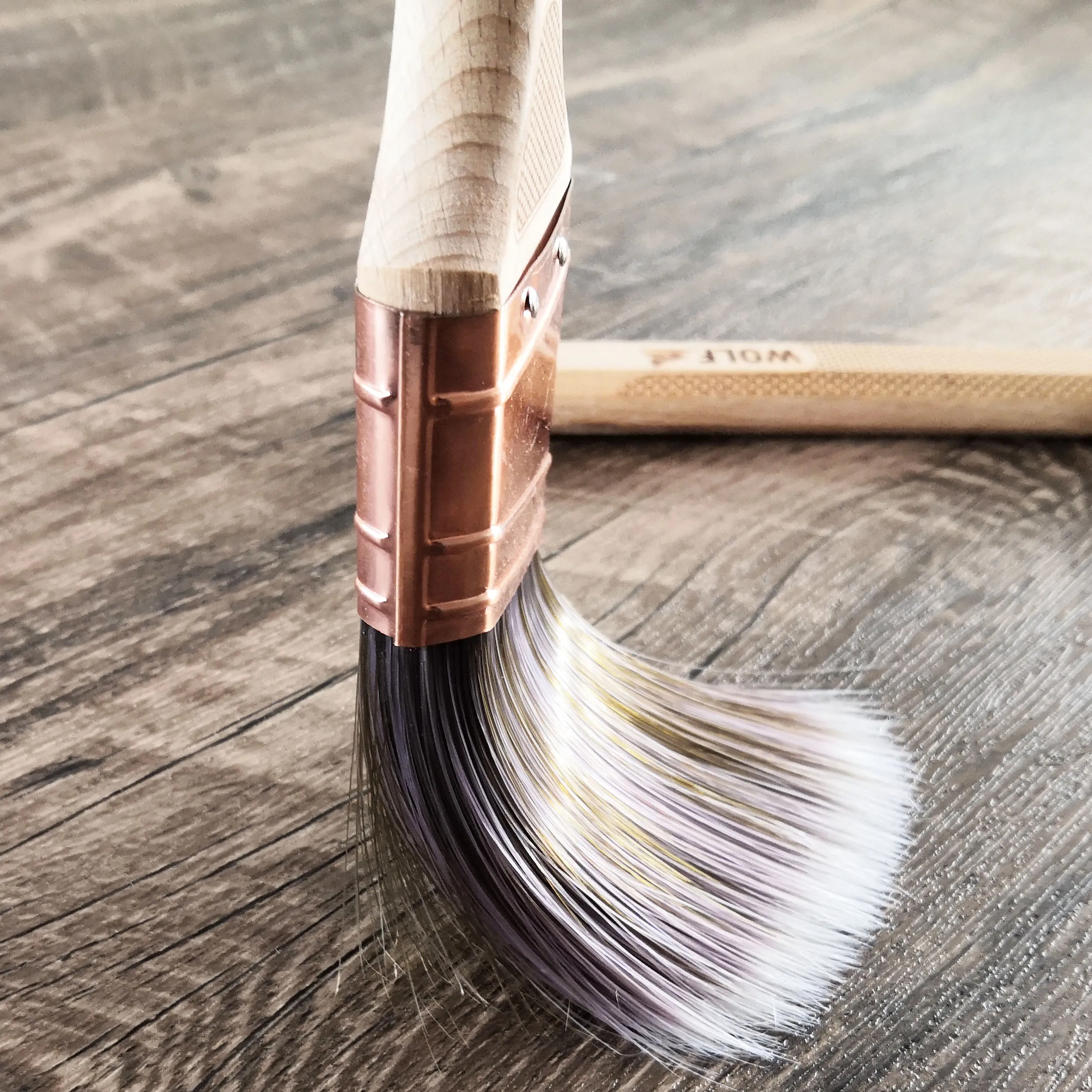 Customizable Beech long wood handle 2.5 inch Angular Trim Acrylic Angle Paint Brushes for Wall