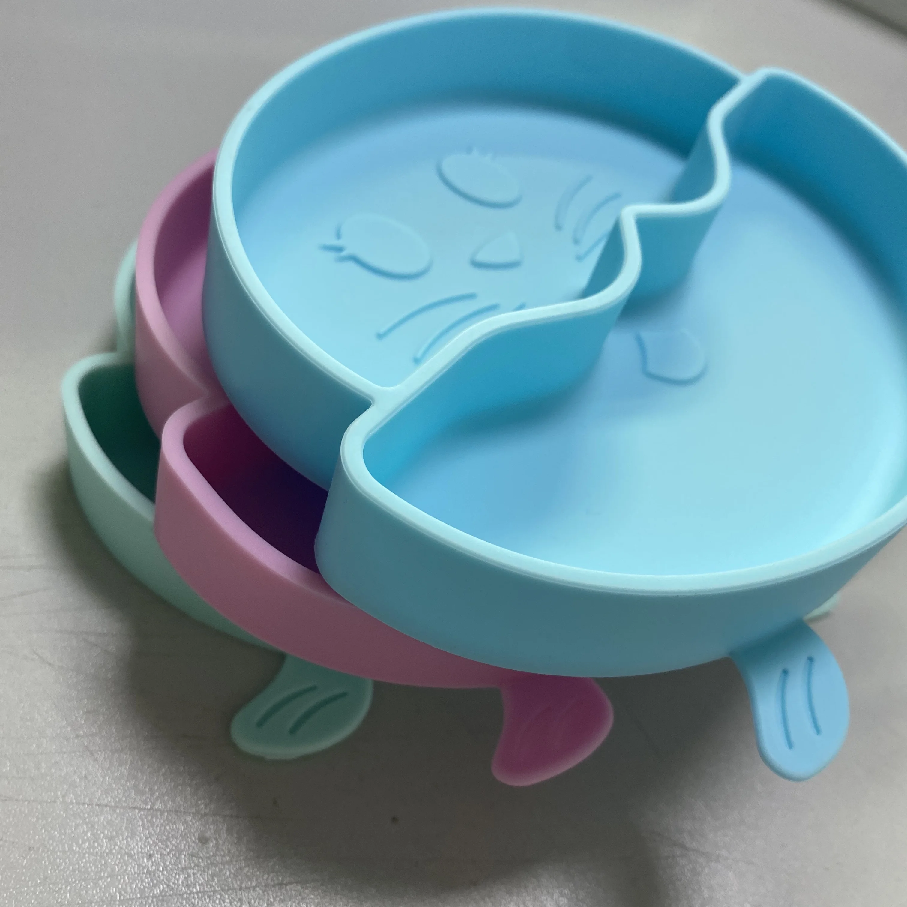 NCYLIFE Novelty Baby Silicone Rubber Plate with Suction Cup Eco Friendly Nonslip