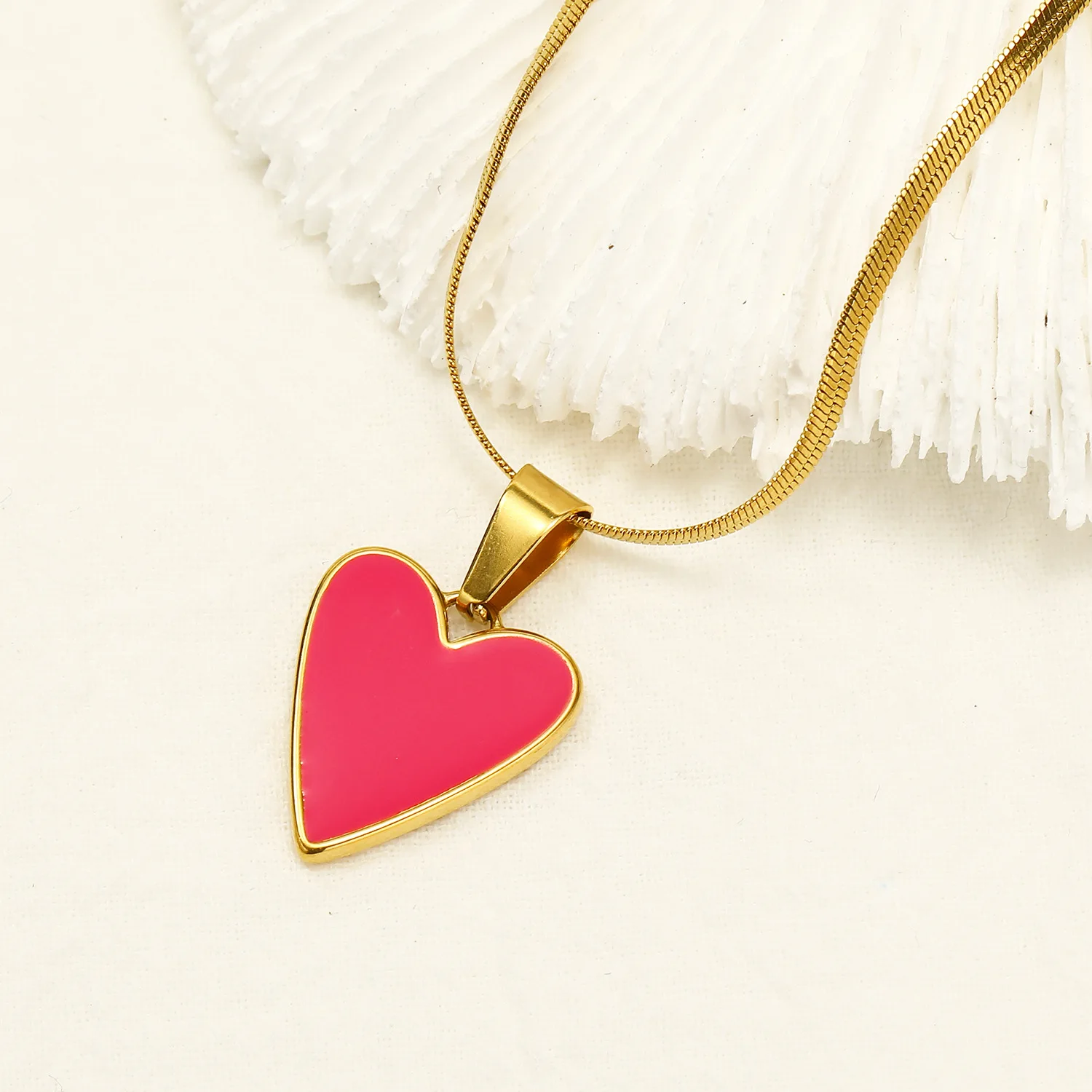 Hot Joker 18K Gold Plated Stainless Steel Snake Chain Necklaces Multi Color Oil Drip Love Heart Pendant Necklaces