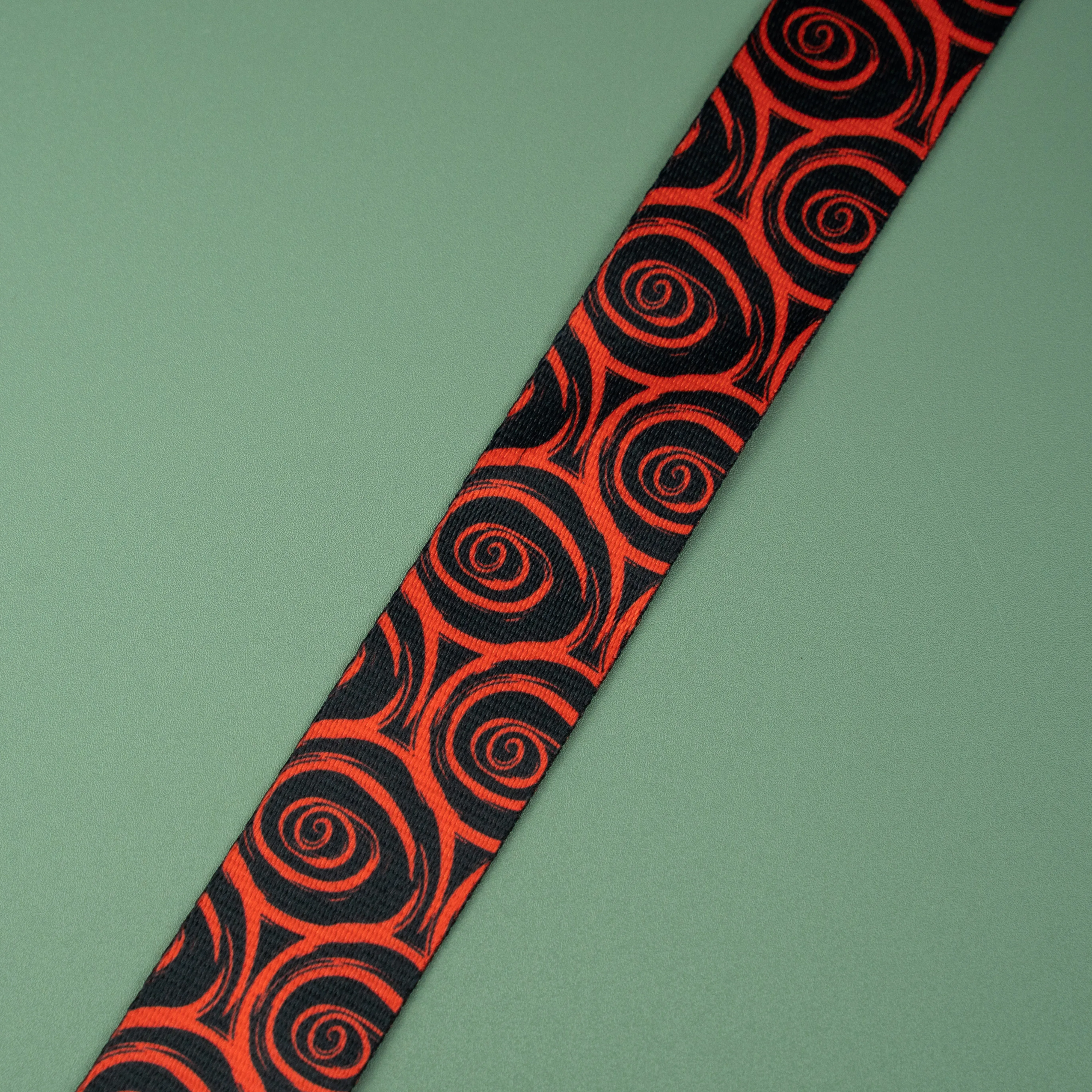 Самая продаваемая высокопрочная лента из 100% полиэстера в современном стиле комфортная с этническим узором жаккардовая