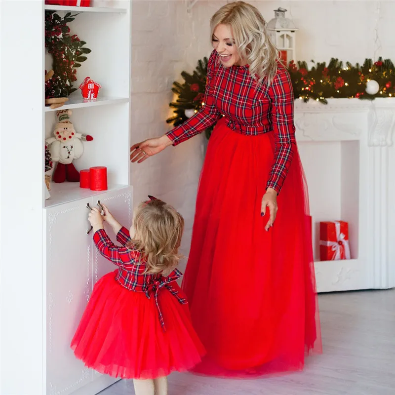 
Mommy and Me Family Matching Clothes Mother Daughter Dresses Winter Girls Plaid Dress Mom and Daughter Dress 