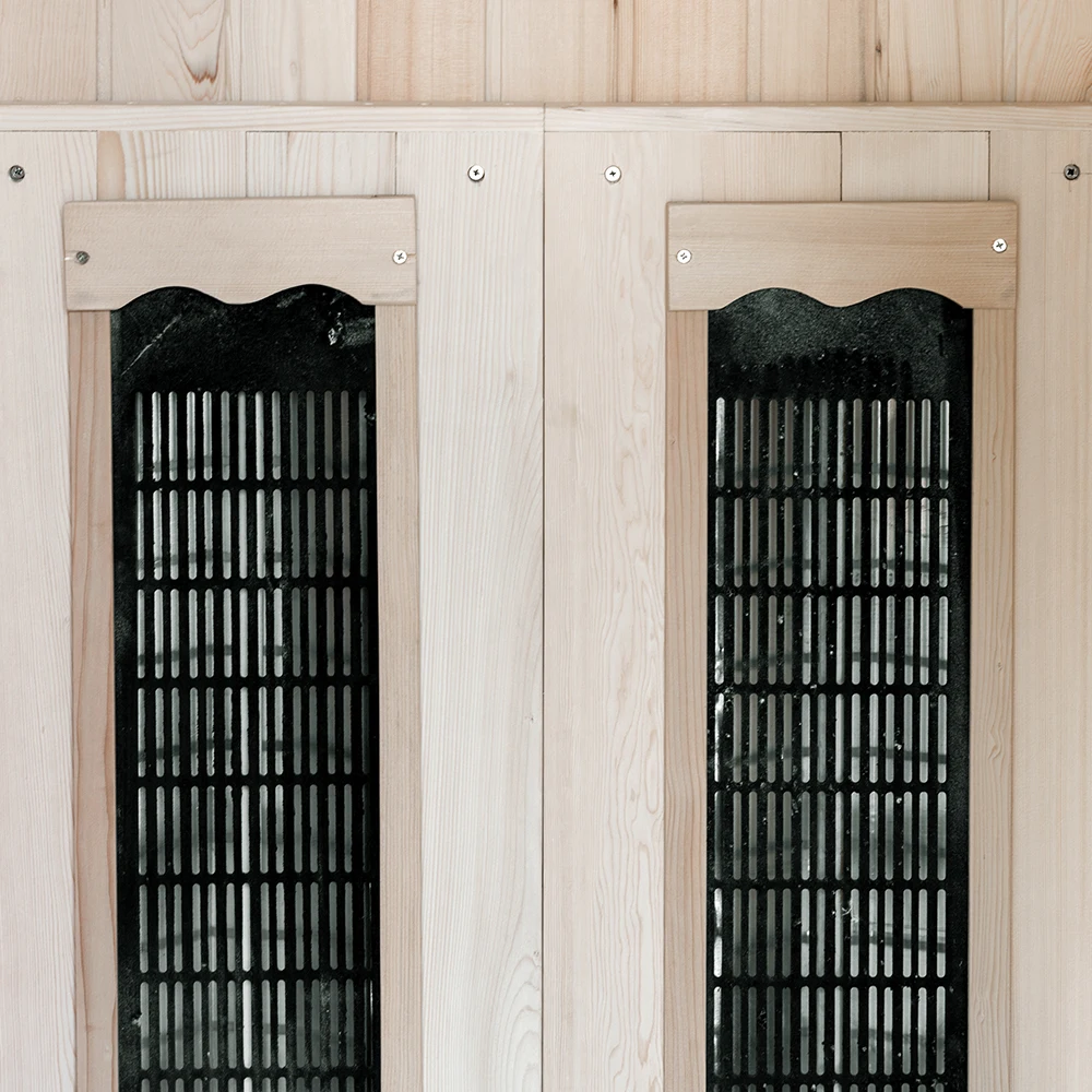 4-6 People Cedar Pine Hemlock Barrel Sauna Infared Sauna With Multi Layer Heat Technology