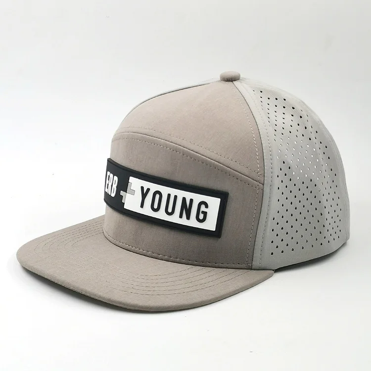 Qianzun manufacturers 6 panel rubber patch custom logo waterproof snapback golf hats