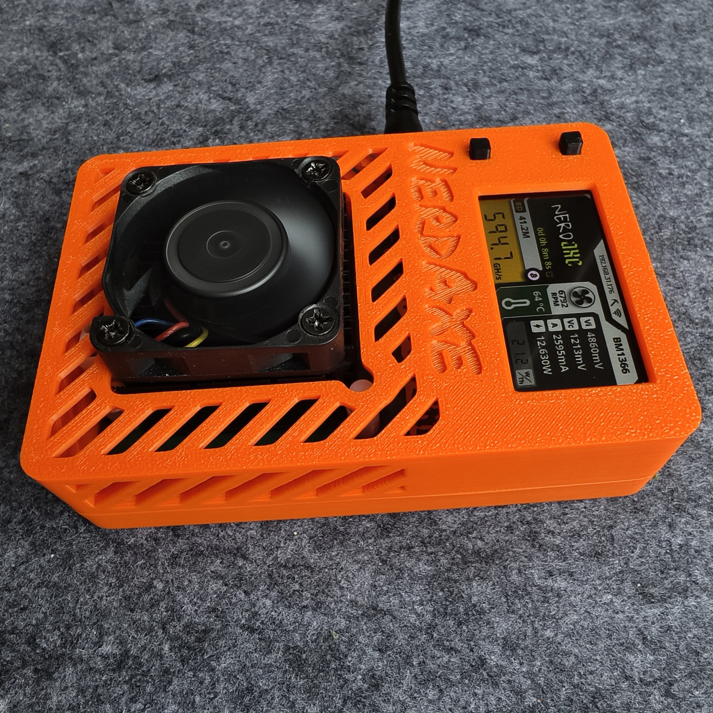 2024 Latest NerdAxe Ultra 500gh/s 12W BM1366 Bitaxe ASIC Micro Solo Lottery Machine Full Kit With Display