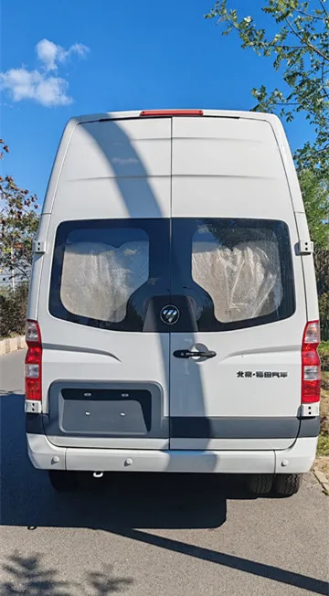 New model Foton 18 seats high roof automatic 150 hp mini van bus passenger van
