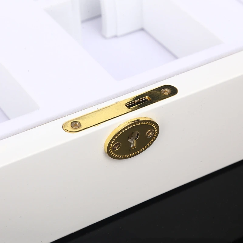 Customized cosmetics and perfume simple high-end white painted wooden packaging gift box with key