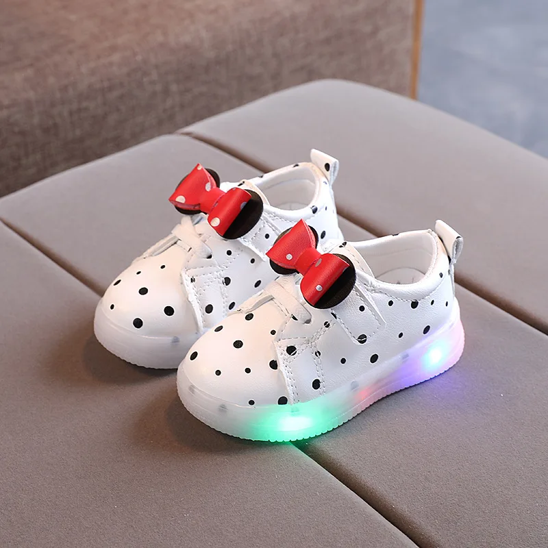 Wholesale Cute Polka Dot Bow Casual Kids Shoes Girls Children Led Shoes Girl Toddler Shoes