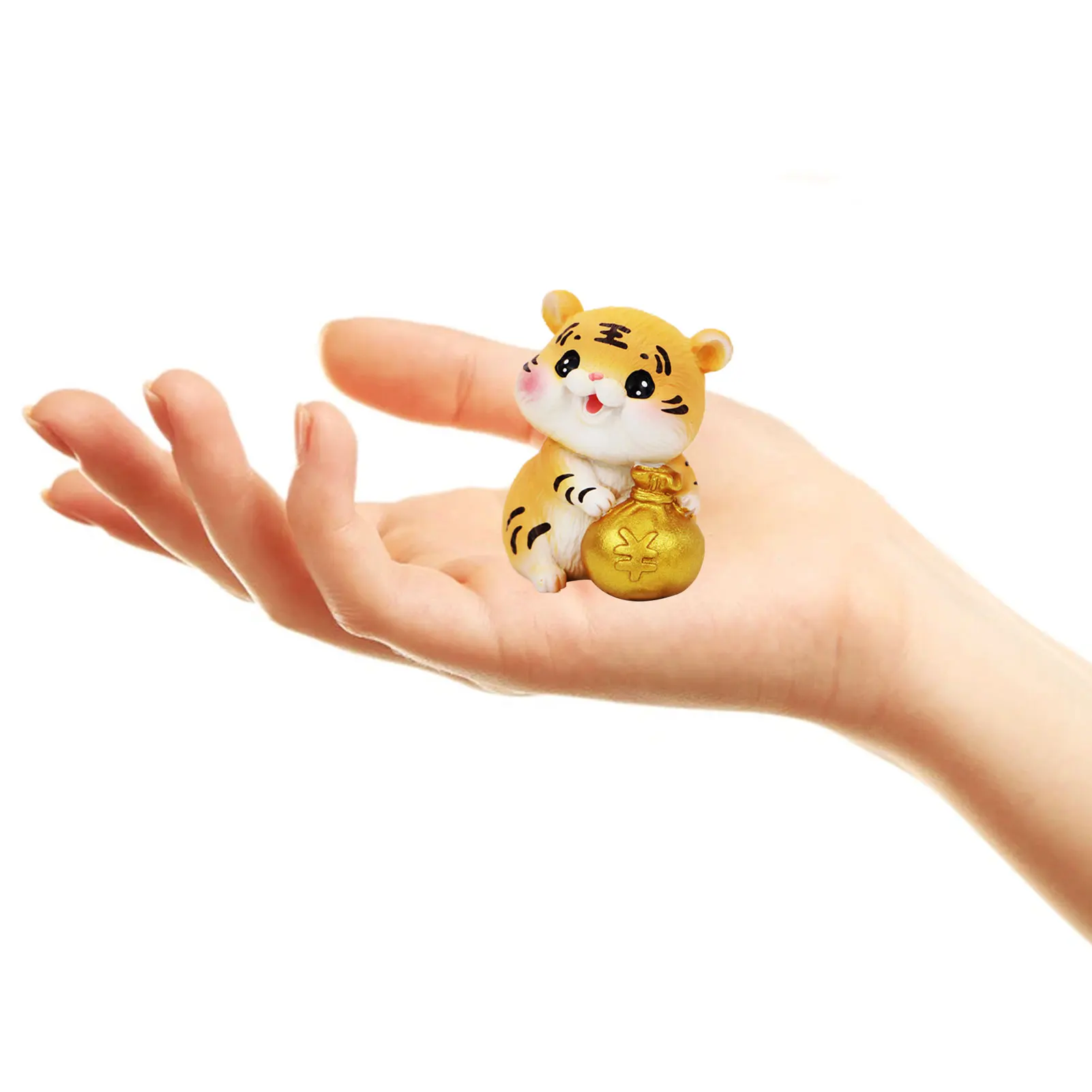 2022 Chinesr New Year Resin Tiger Mascot Happy New Year Mini Tiger Good Luck Ornament for Home Office Car Decoration