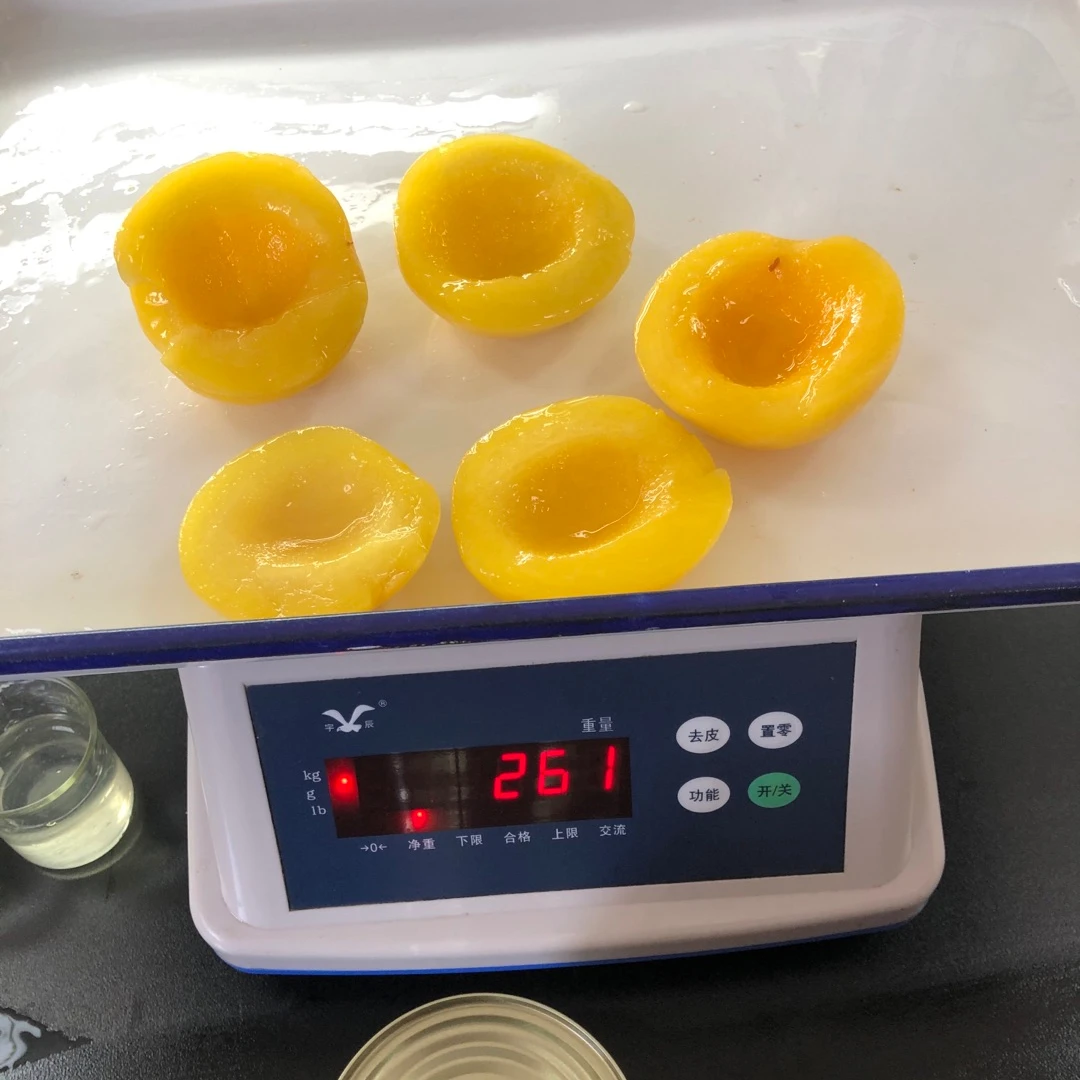 Canned peaches halves in syrup canned food fresh peaches