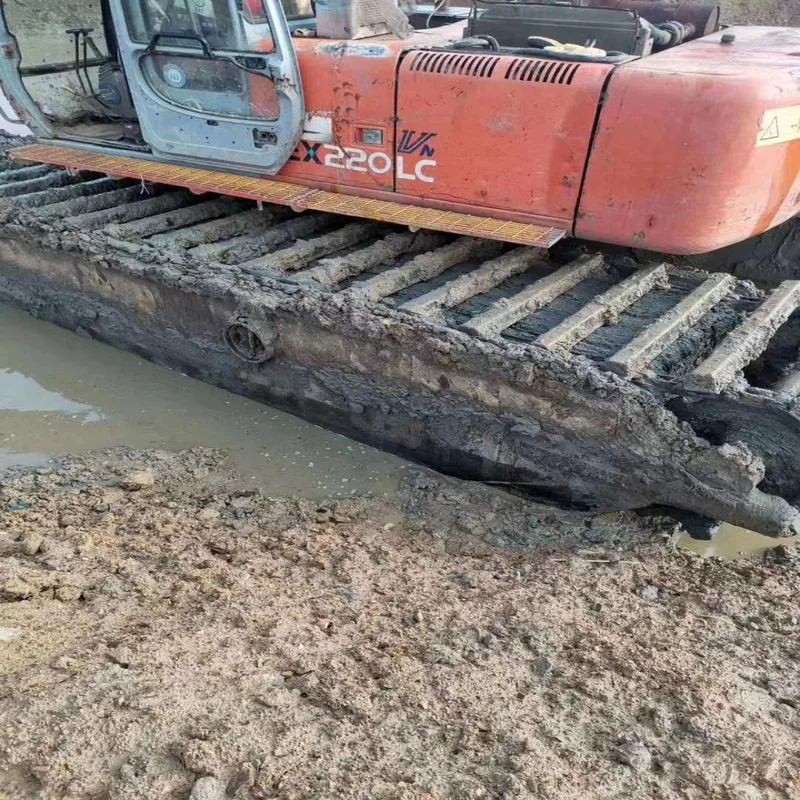  Бывший в употреблении японский экскаватор-багги Hitachi Ex220/Ex220LC Пассивный экскаватор-амфибия Ex220LC по низкой
