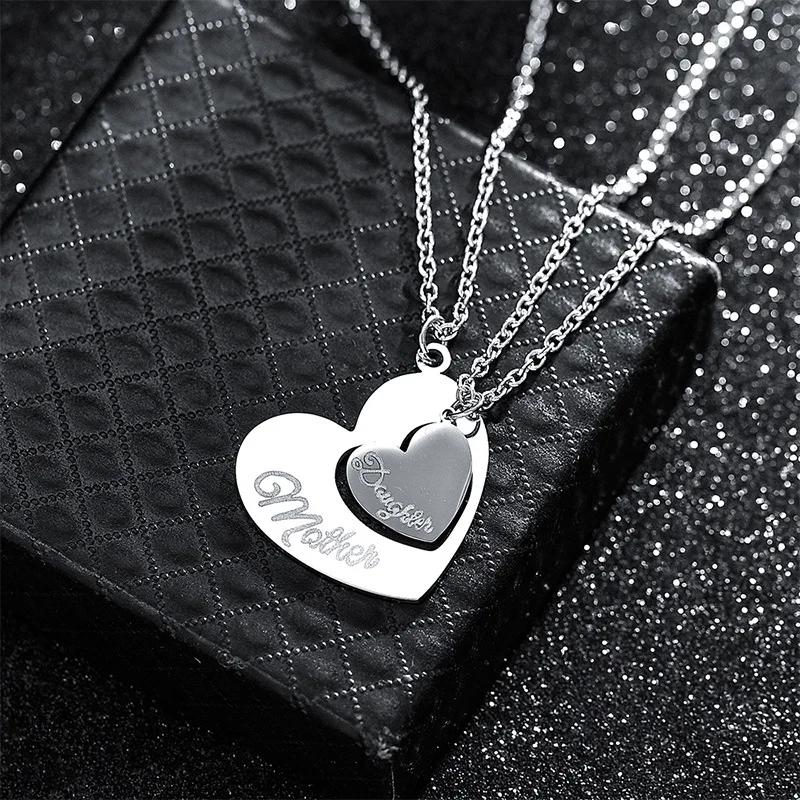 Hot cheap wholesale Double Heart steel Necklaces Stainless Steel Mother Daughter Couple Jewelry pendant for necklaces