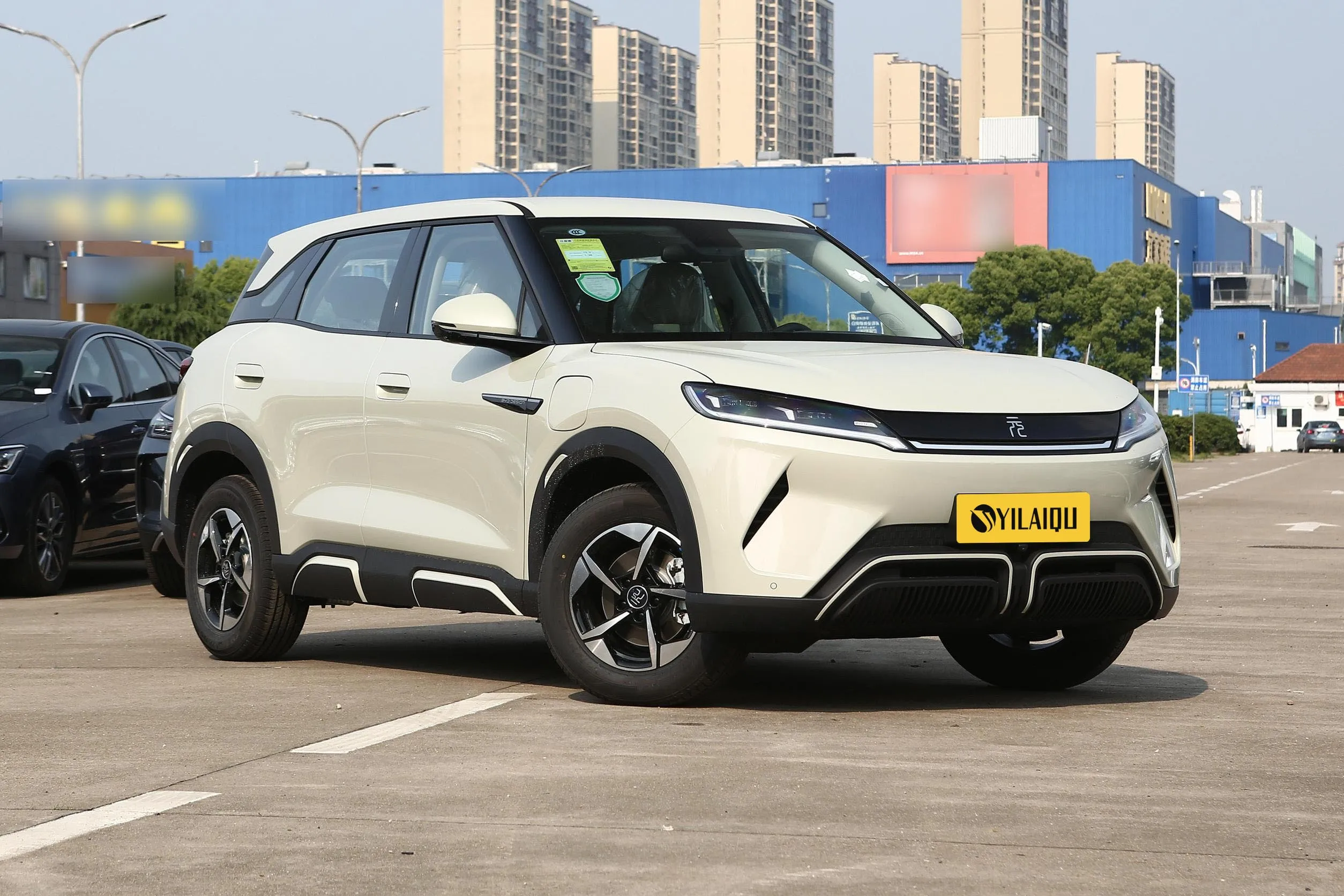 2024 Neue Version China Byd Auto 2024 Yuan up New Ev Car Electric Car Transcendent 401 Km Long Range Byd Yuan up