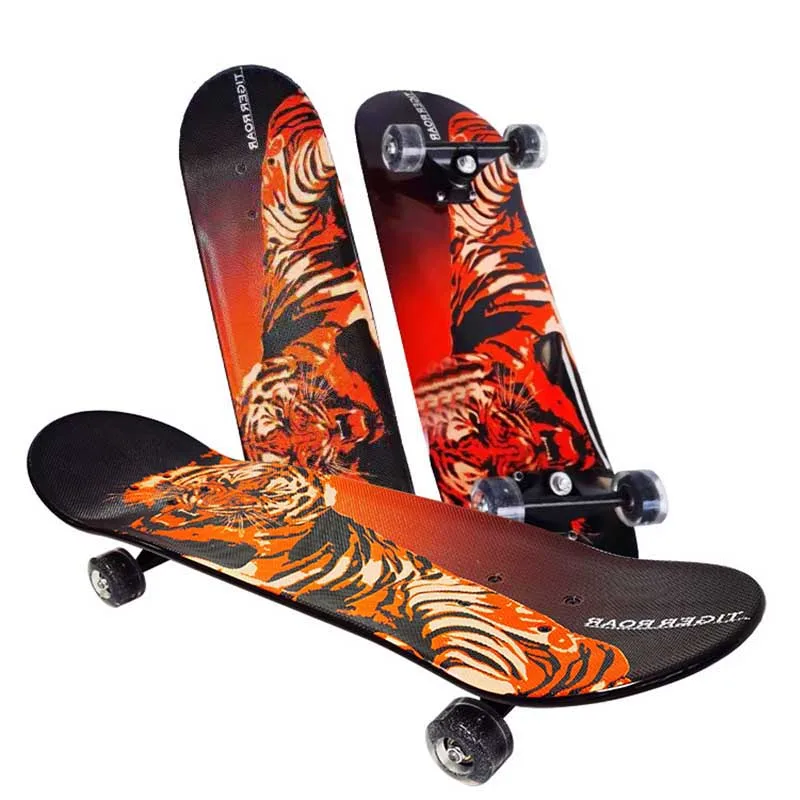 New Technology 28x8inch Shinny Graphic Decks Double Kick Concave Plastic Skateboard With Pvc Wheel Pp Truck Abec-5 Bearing