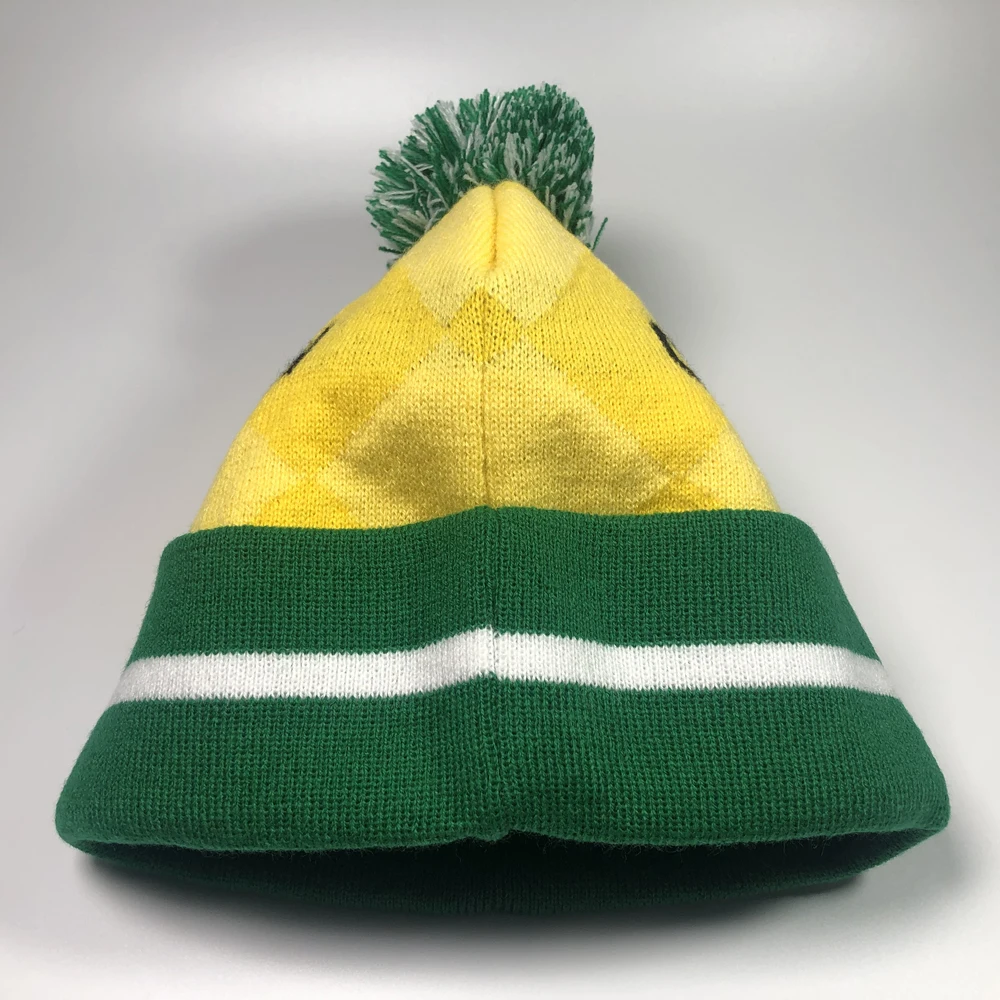 Australian style acrylic cuffed winter hats 2024 Mens sports warmer knitted touques bobble caps pom pom beanies with custom logo