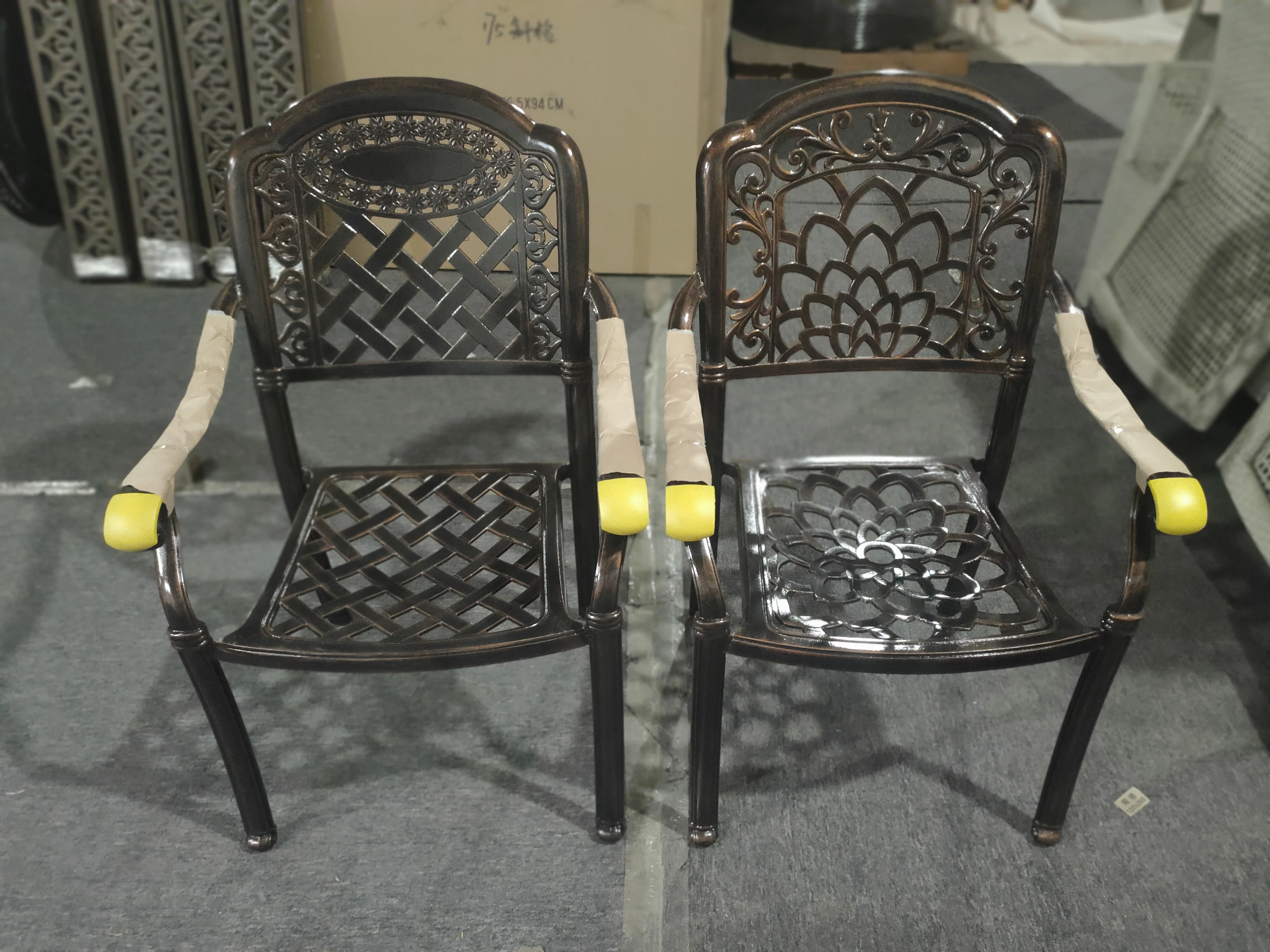 Patio Cast Iron Furniture Garden Dining Set Wrought Iron Table and Chairs