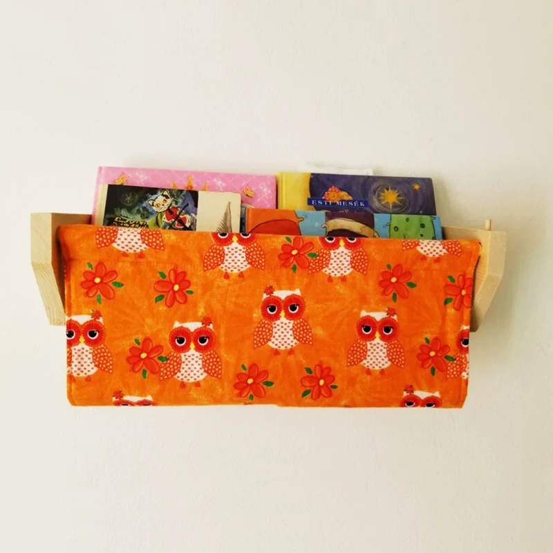 Wall Mounted  Wood Shelf with Fabric Pouch for Books