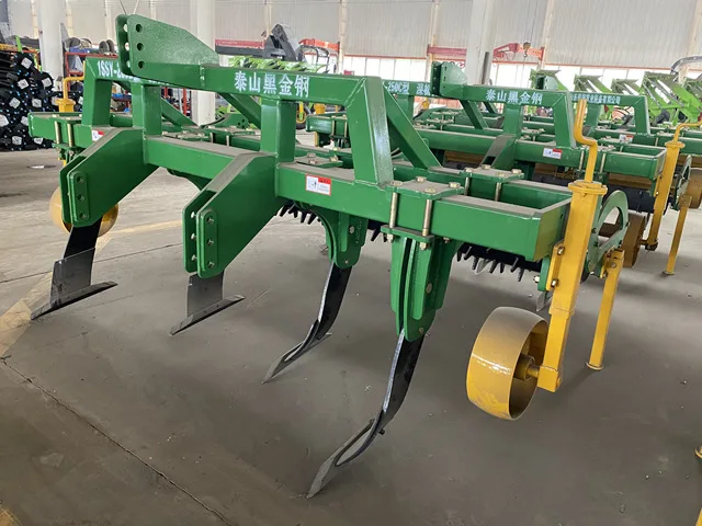 Taishan YTO 4WD YG2004  farm tractor for sale machinery engines traktor