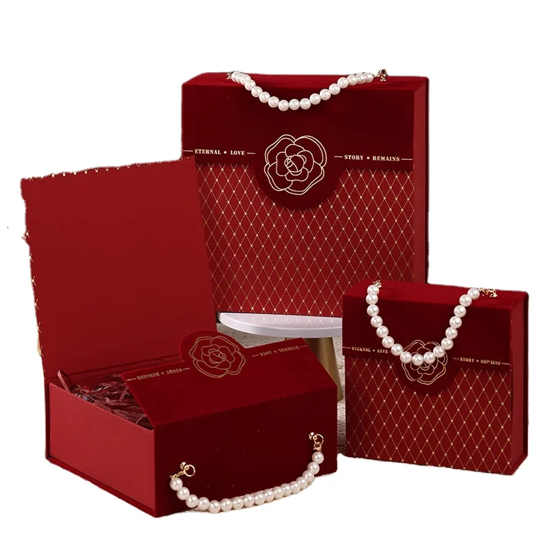 European Style Portable Wedding Candy Box Flannel Bridesmaid Gift Box Wedding Party Supplies Gift Packaging