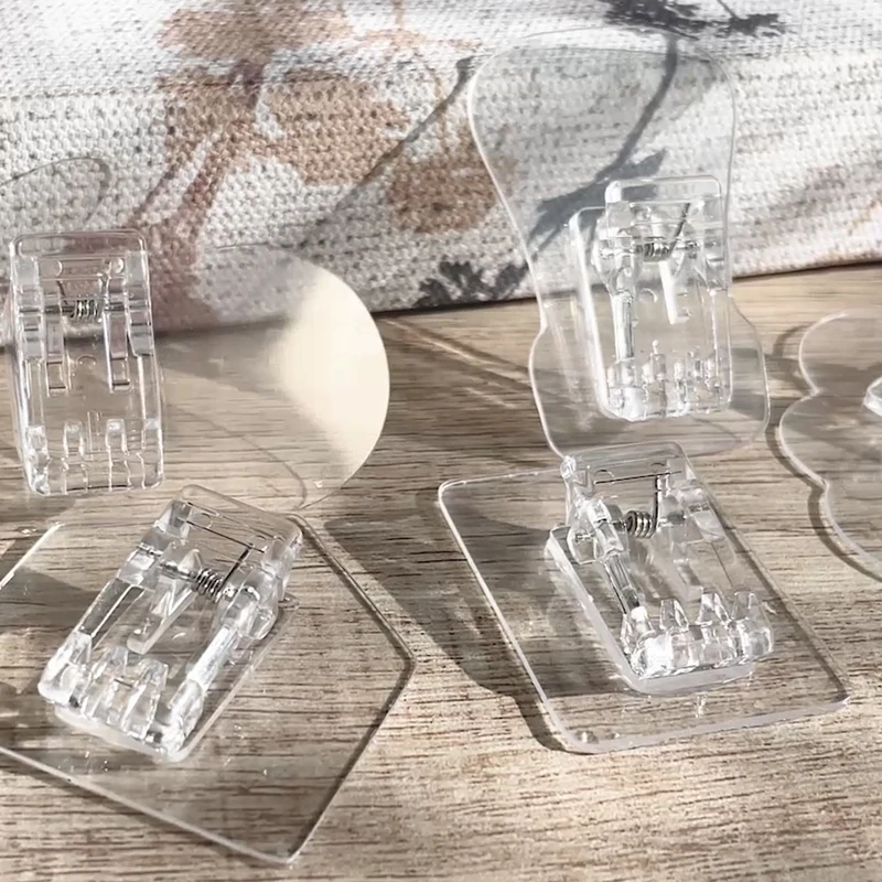 2024 New Products Novelty Hooks with Paper Clip Adhesive Plastic Clip Hooks