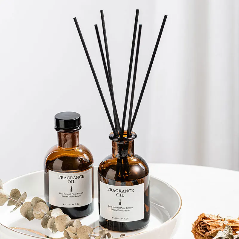
luxury empty bottle with gift box packaging sticks glass reed diffuser 