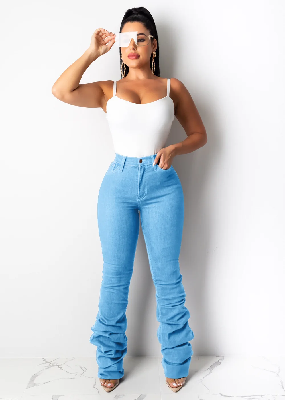 
Fashionable Tall Women Jeans High Waist Solid Color Stacked Jeans Ruched Pants Pleated Leg Ladies Denim 