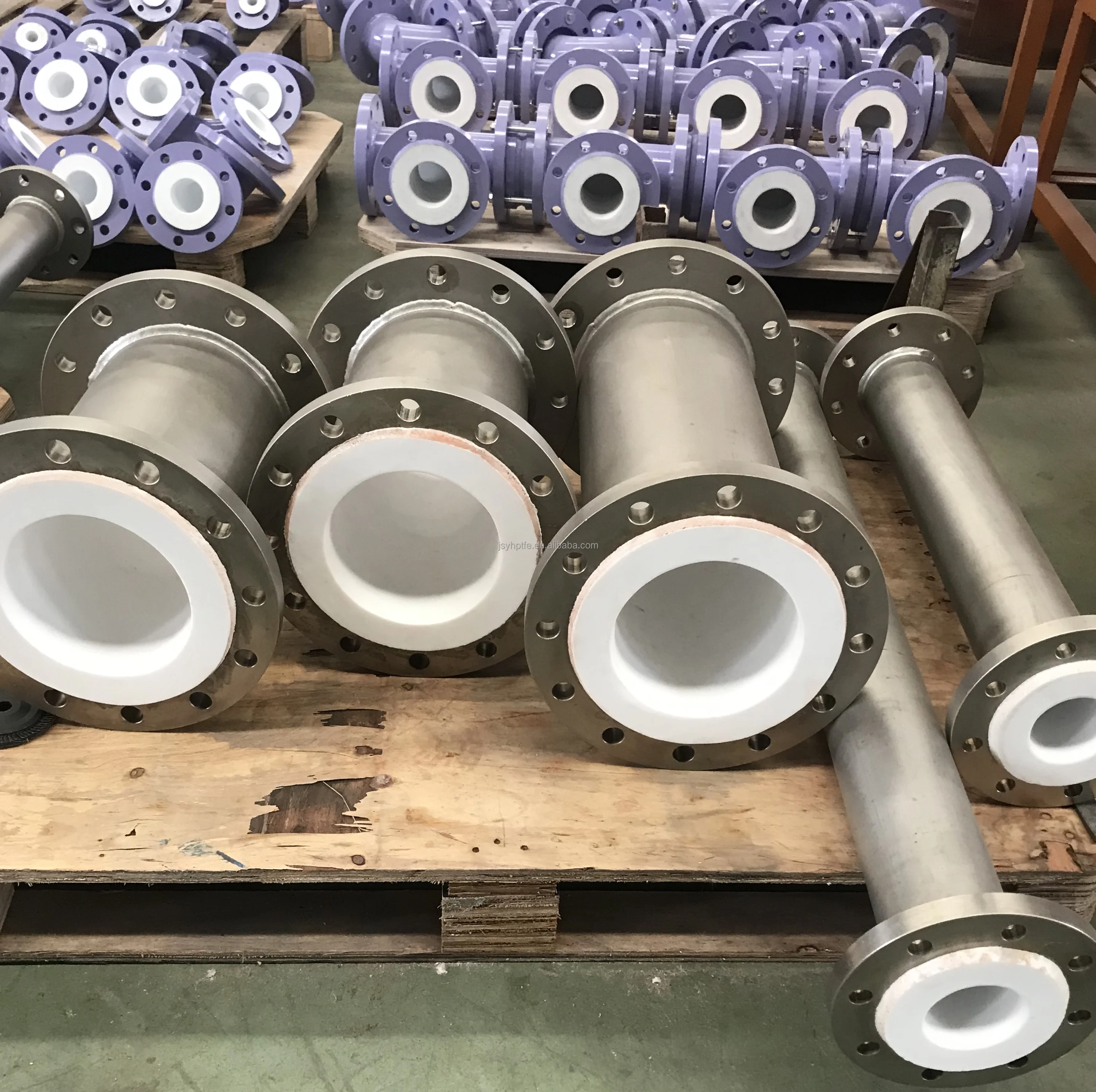 Steel lining PTFE/PFA Anticorrosion equipment Pipe fittings Carbon Steel Plastic PTFE Molded Lined Coated Steel Pipe
