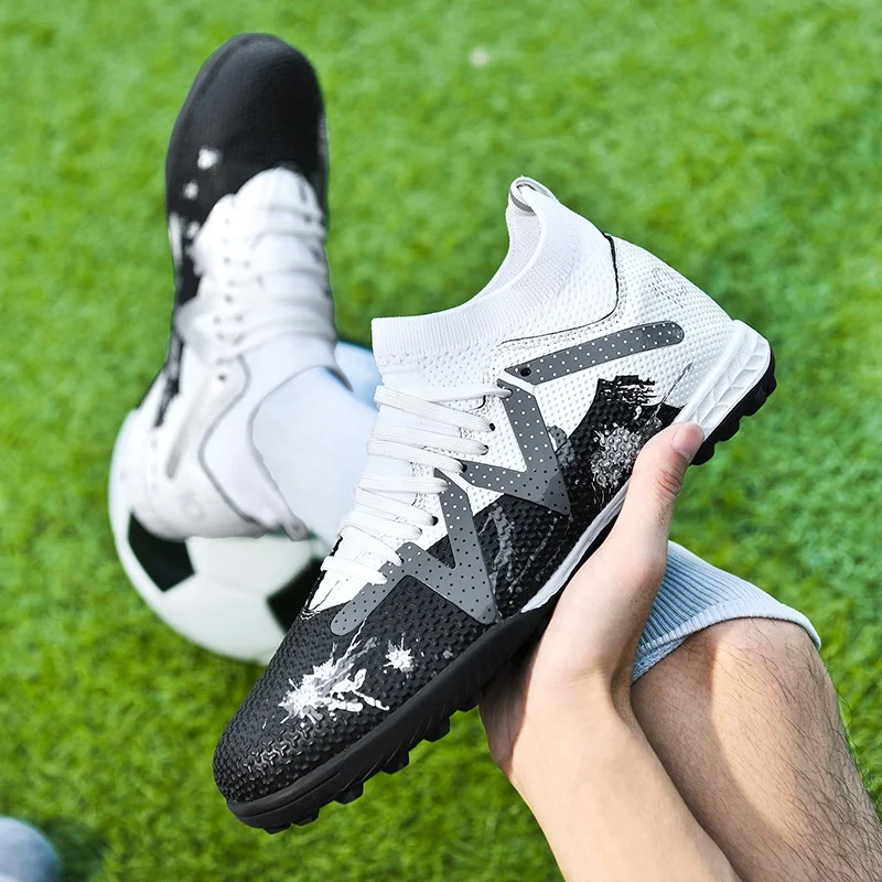 High Quality Men Cleats Football Boots Anti-slip Grass Training Women Sports Soccer Shoes