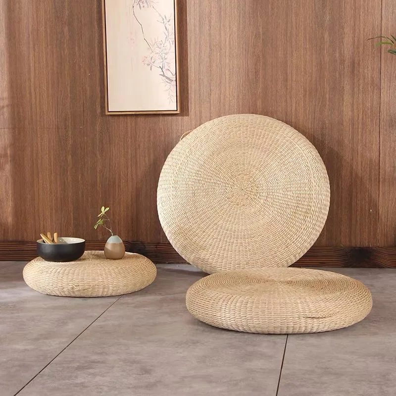 2022 hot selling Eco-friendly Ottoman Straw seagrass woven poufs for the living room