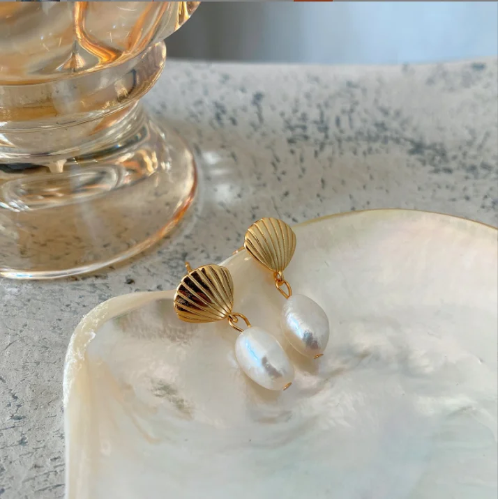 MAXERY Summer Style Gold Plated Shell Jewelry 925 Sterling Silver Scallop Shaped Freshwater Pearl Drop Earrings