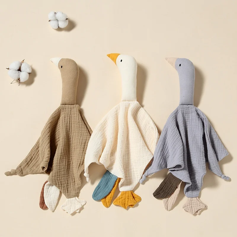 Pure Cotton Gauze Little Swan Hand Puppet Wrinkled Cloth Comfort Towel for Baby Sleep Silicone Doll with Bite-Resistant Feature